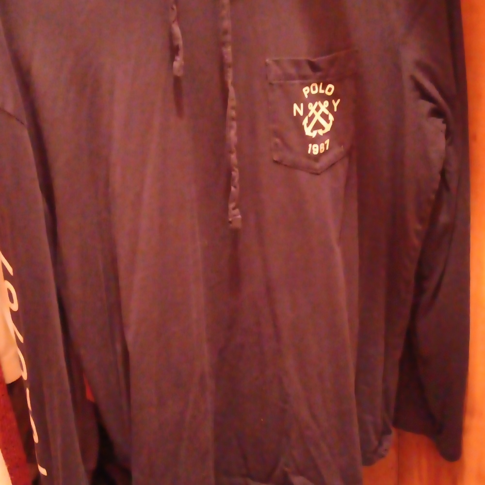 Long sleeve men's top